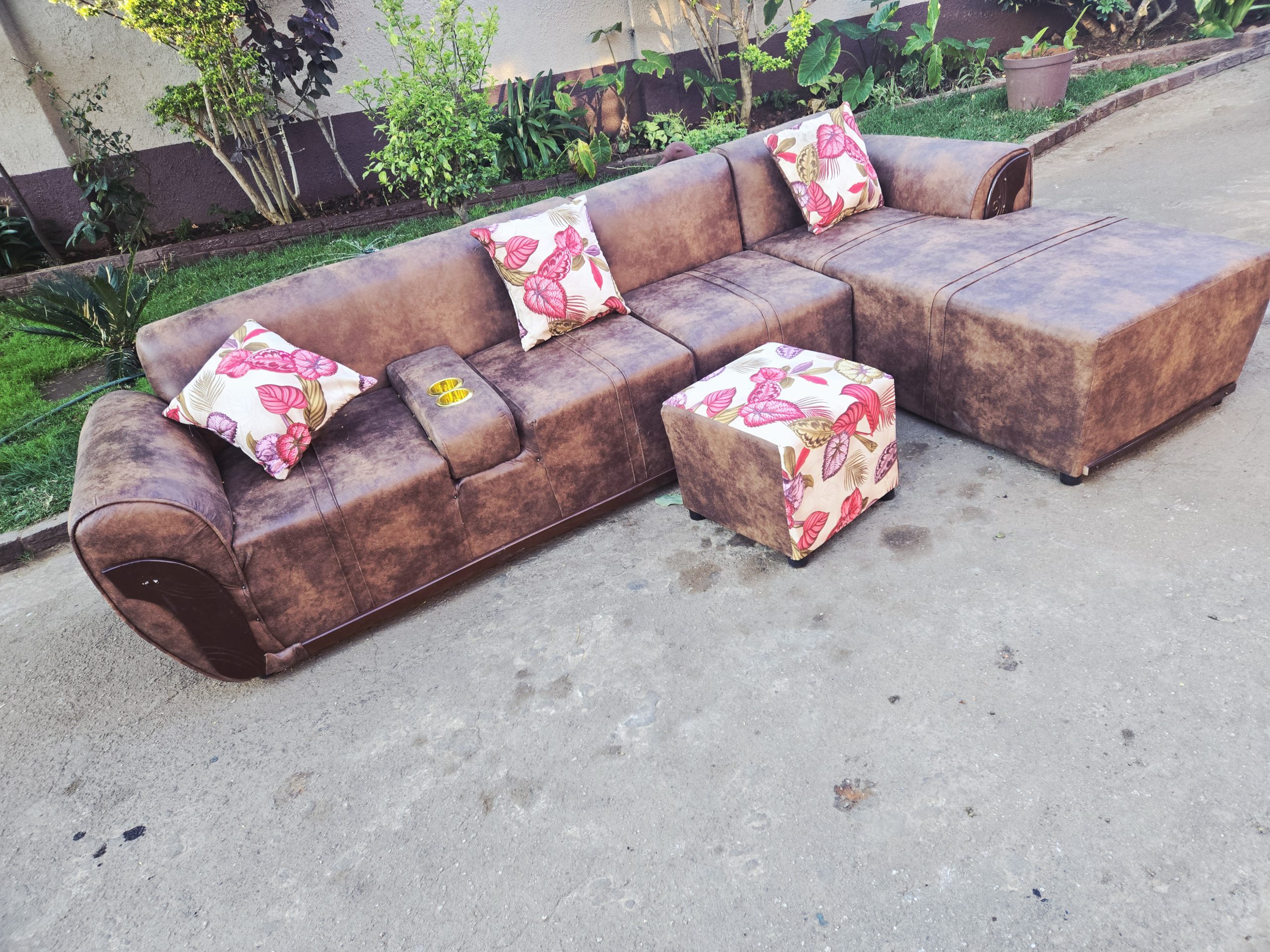 Small L Shape buffalo Material Sofa - Image 6