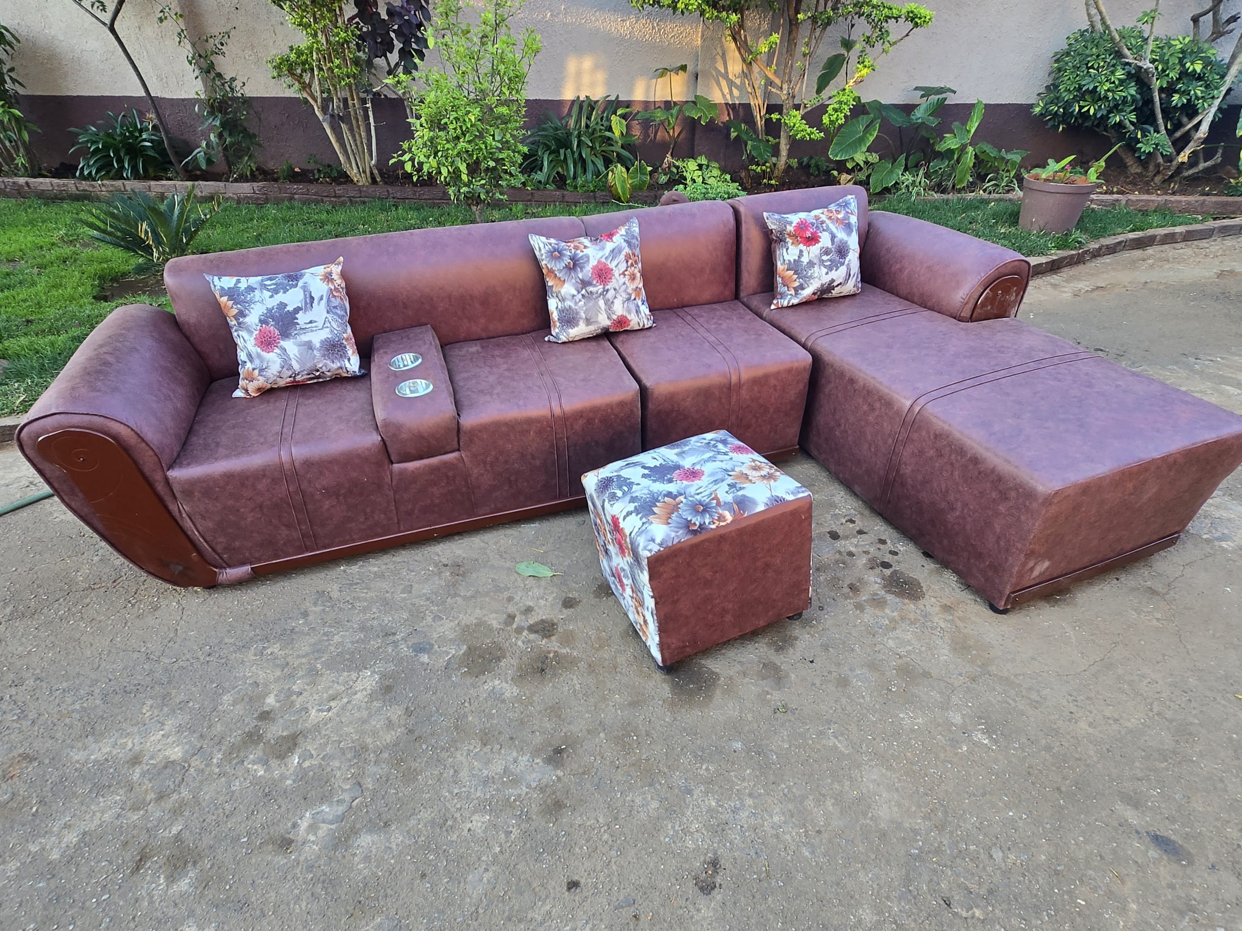 Small L Shape buffalo Material Sofa - Image 4