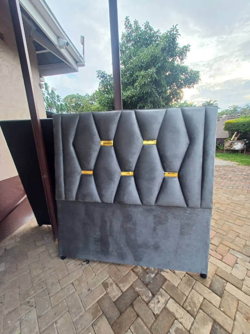 Heaboards with decor - Image 7