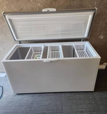 CAPRI 530L ELECTRIC DEEP FREEZER - Image 3