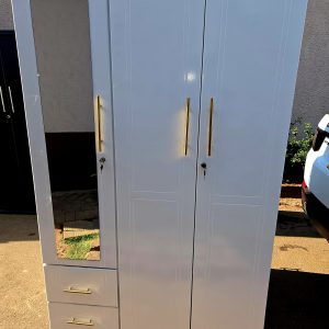 20250825_151847 3 Door Wardrobe superwood