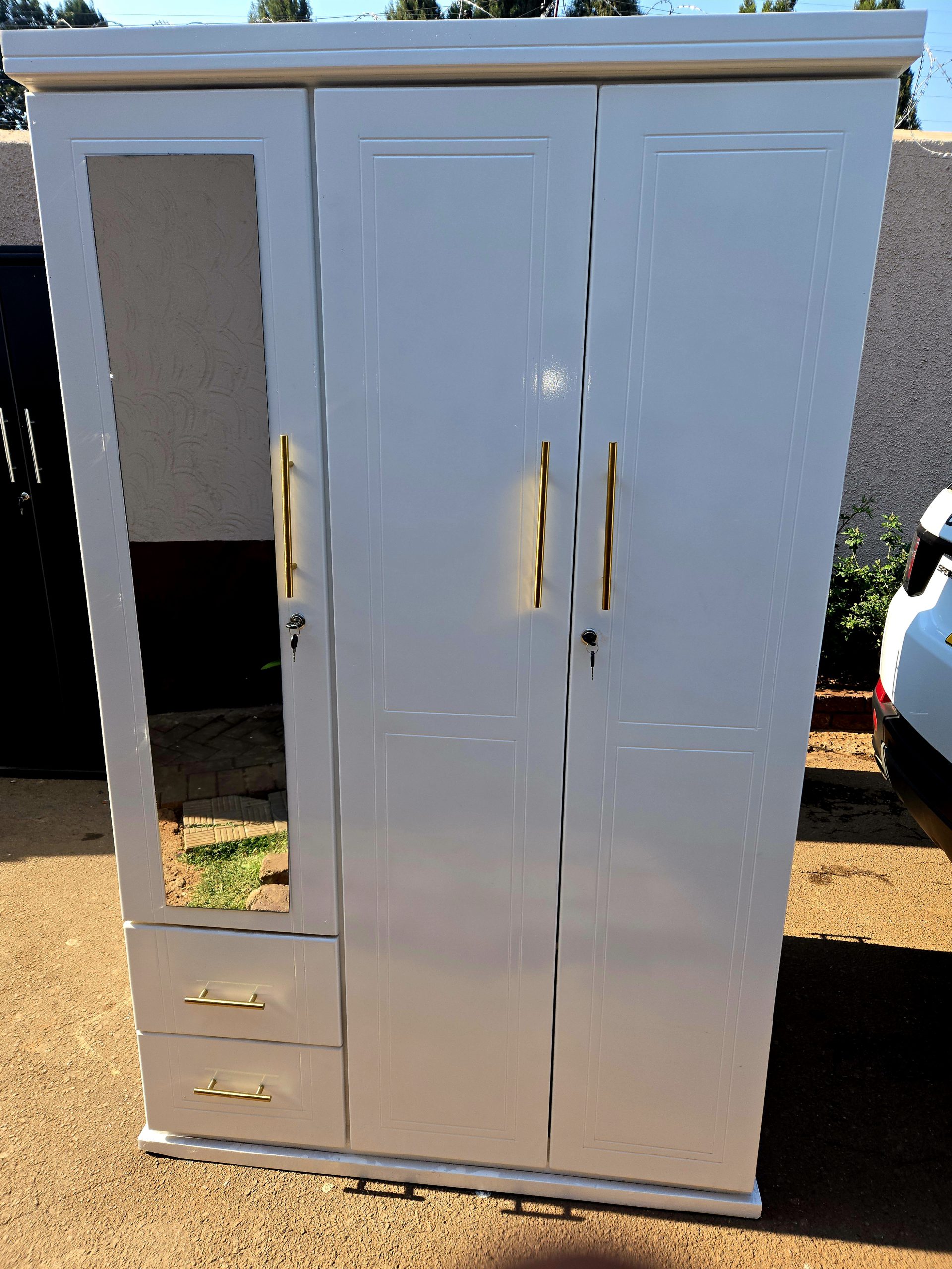 3 Door Wardrobe superwood