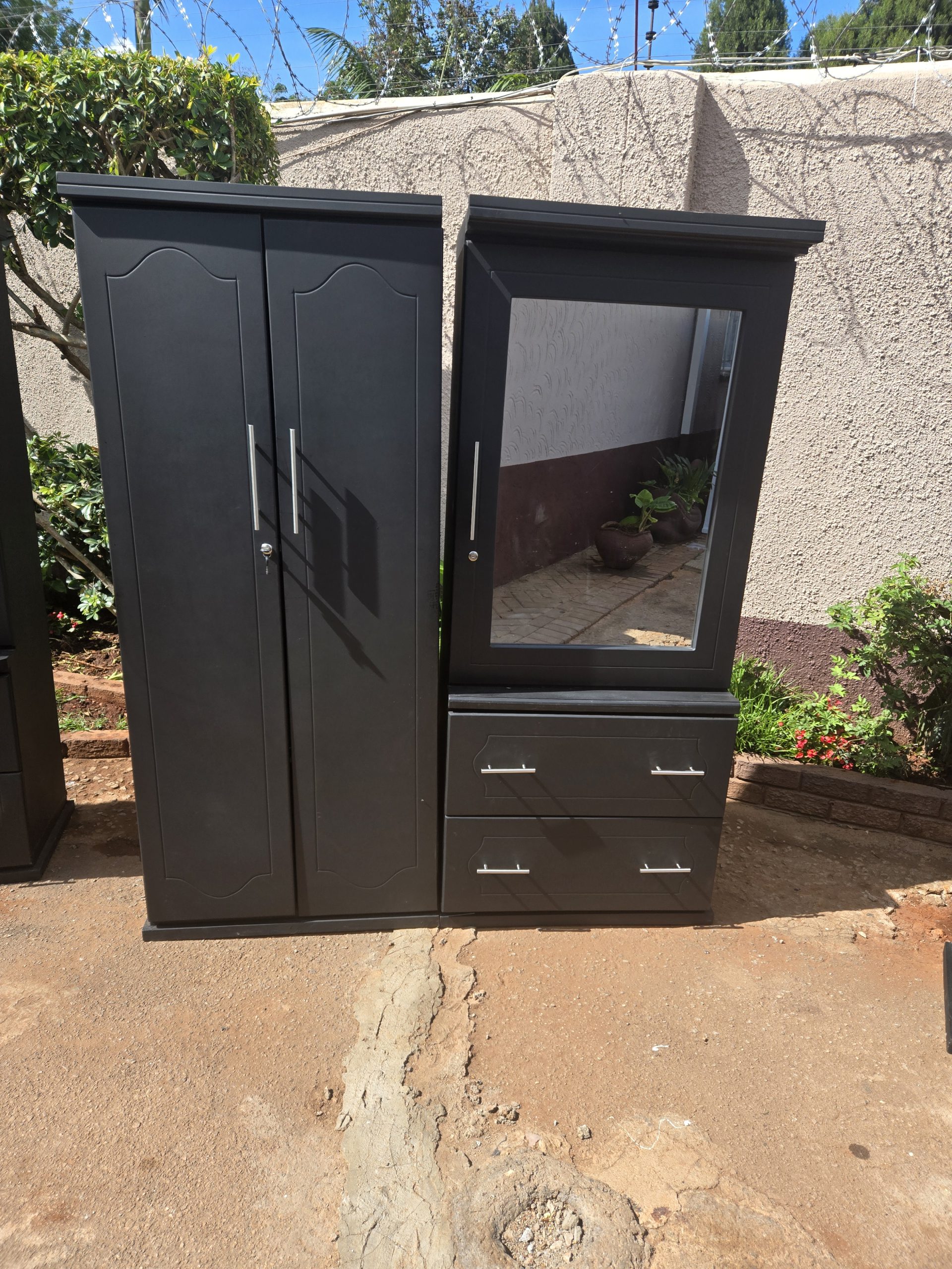 2 Piece Wardrobe superwood - Image 3